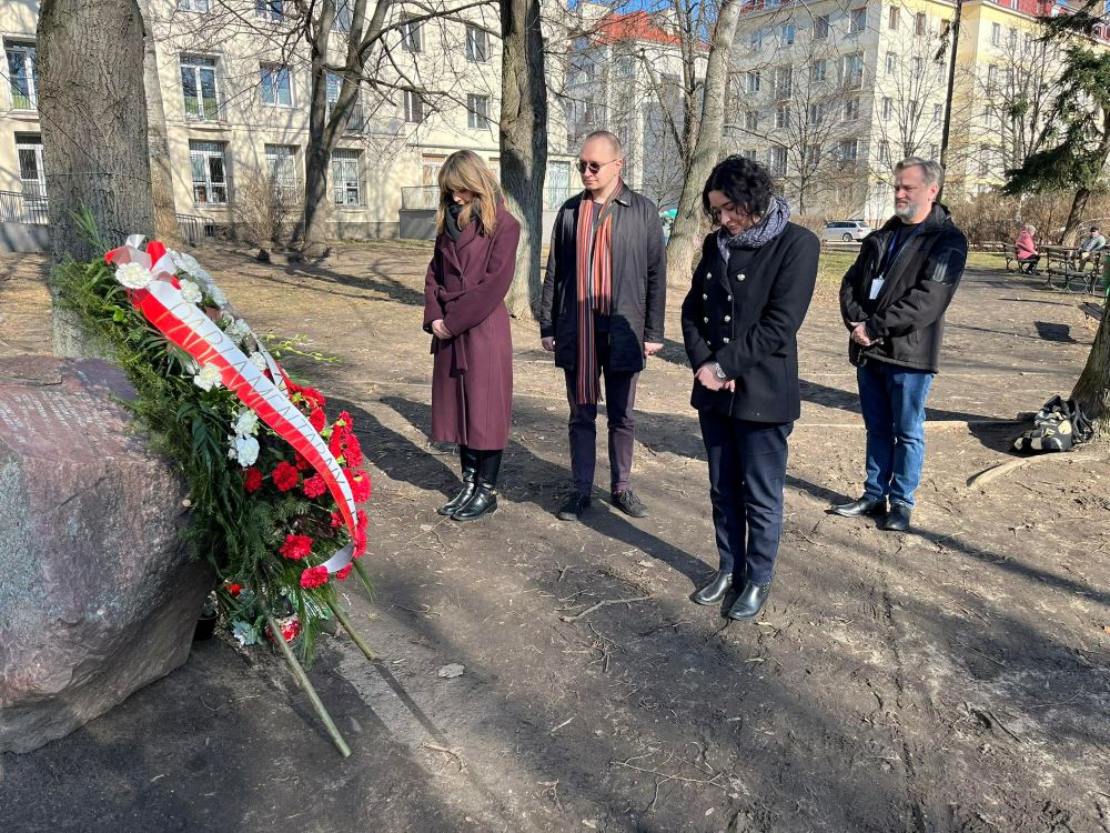 Brzeska 010326a